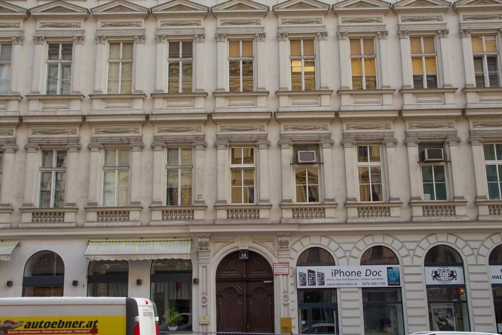 Vienna Hotspot Apartment Bagian luar foto